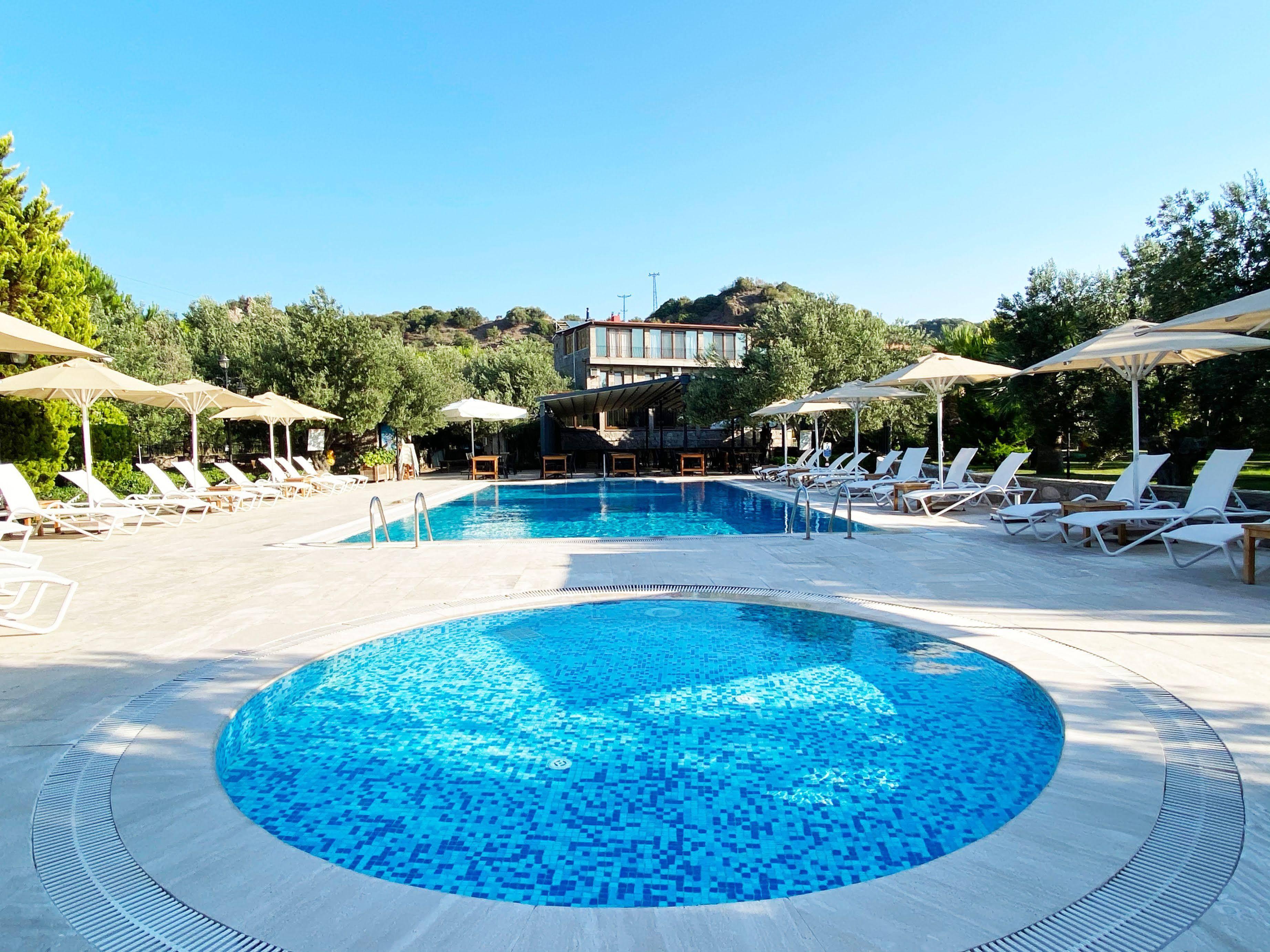Assos Park Hotel Eksteriør bilde