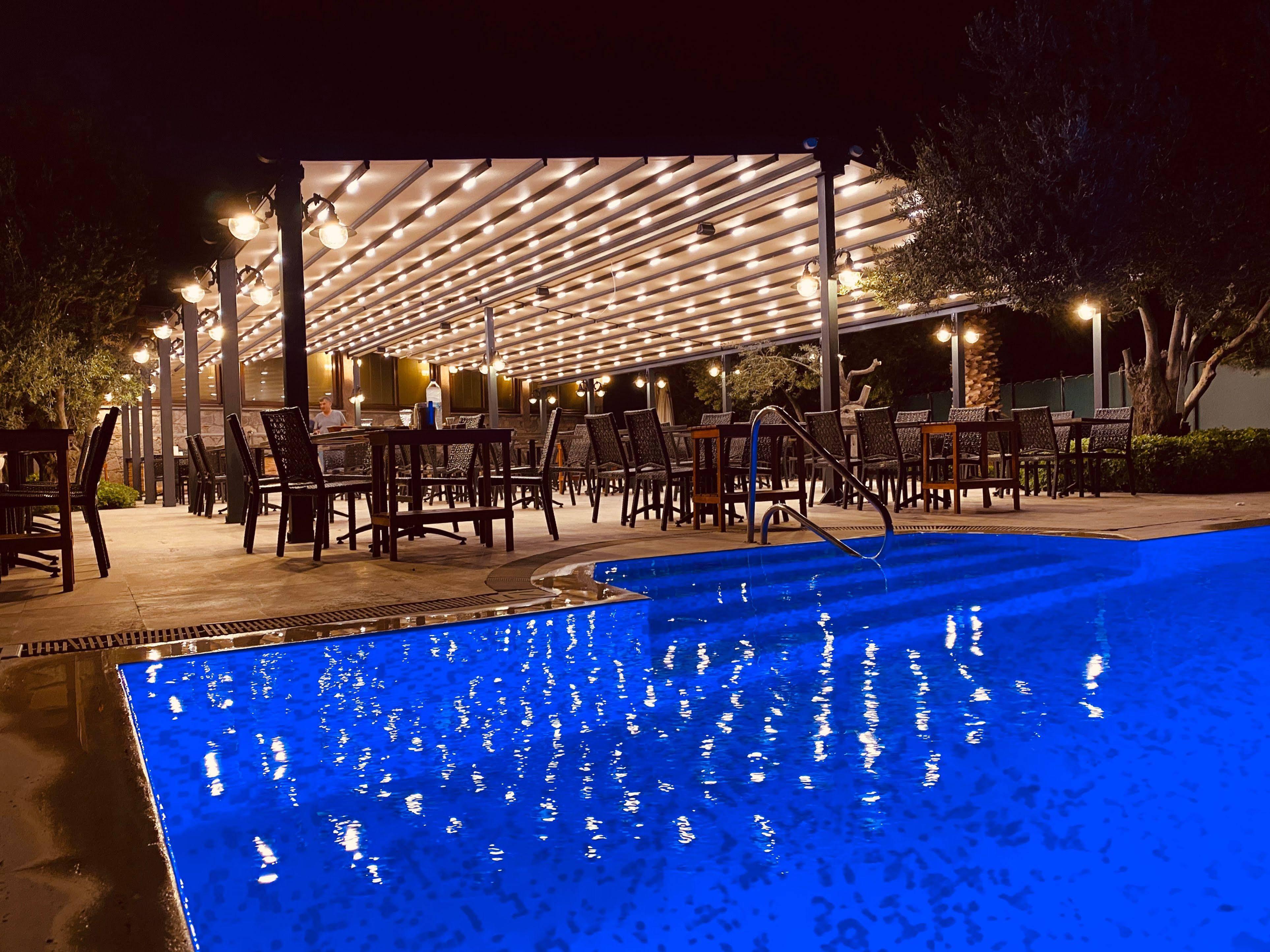 Assos Park Hotel Eksteriør bilde