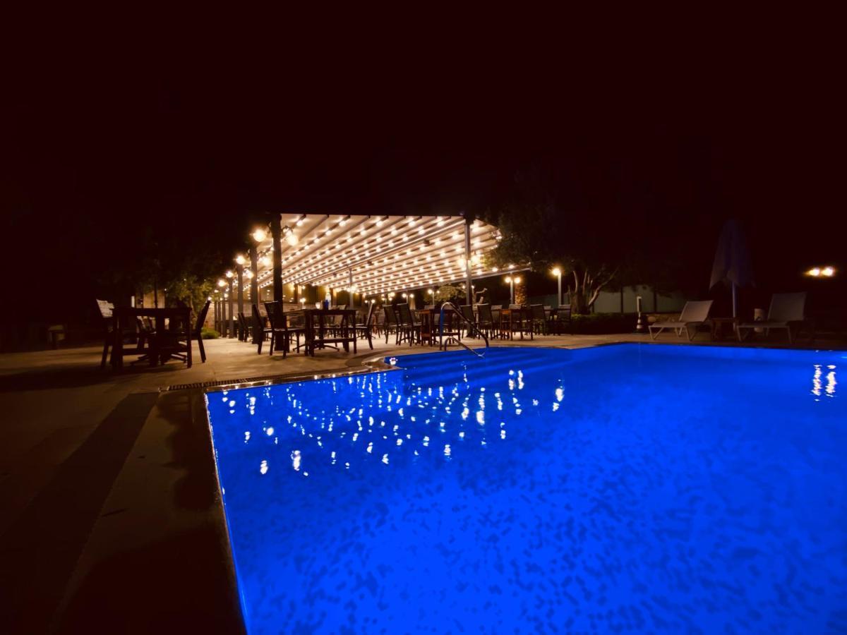 Assos Park Hotel Eksteriør bilde