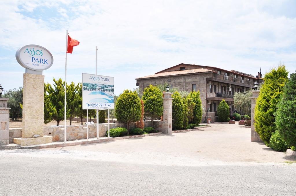 Assos Park Hotel Eksteriør bilde