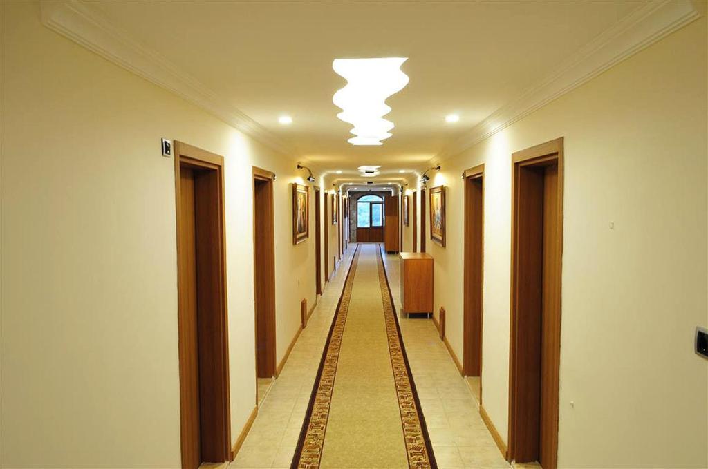Assos Park Hotel Eksteriør bilde